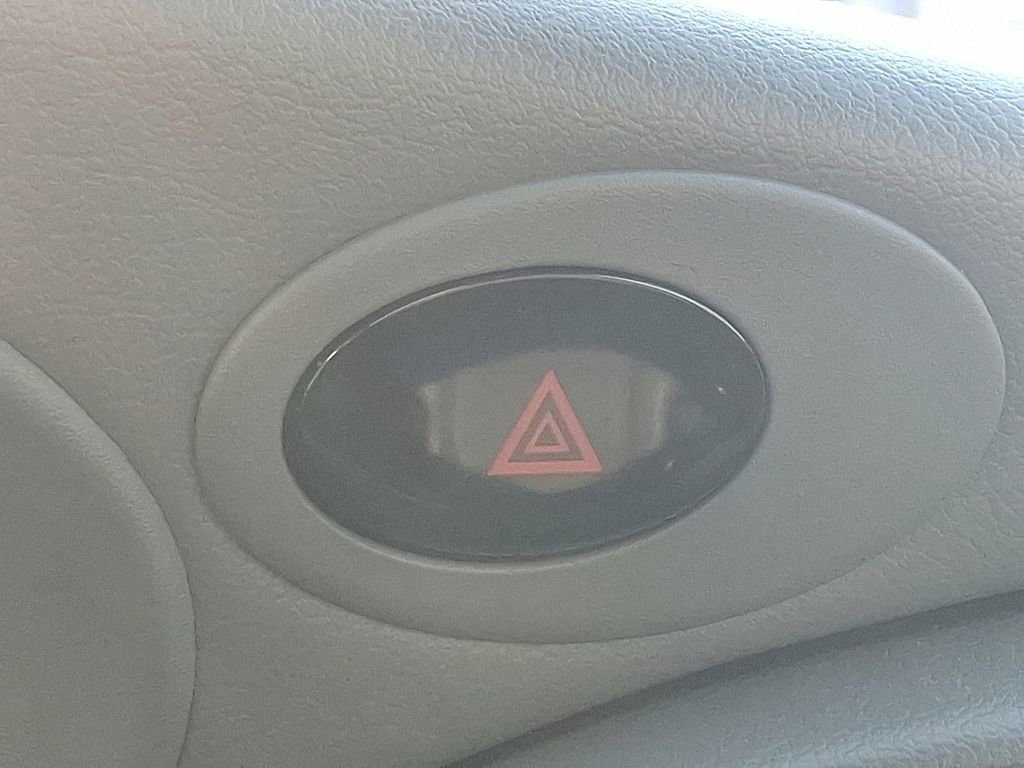 Used 2001 Porsche 911 Carrera image 24