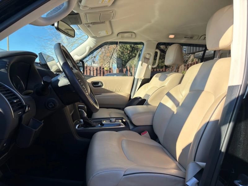 Used 2021 Nissan Armada SV w/ SV Appearance Package image 10