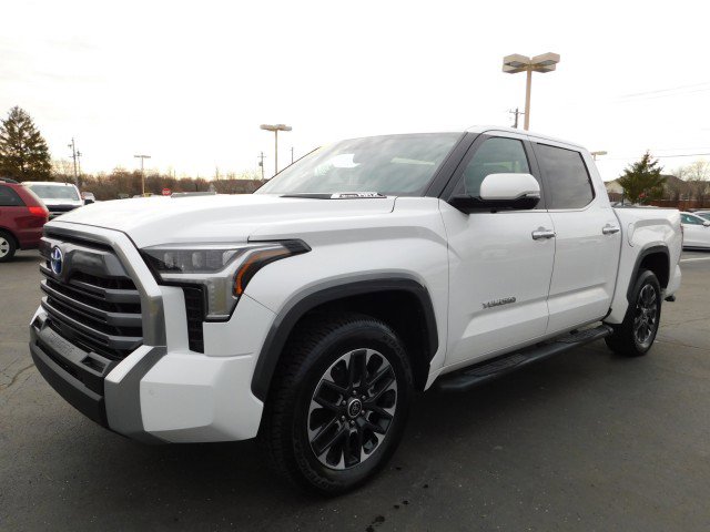 Used 2024 Toyota Tundra Limited image 3