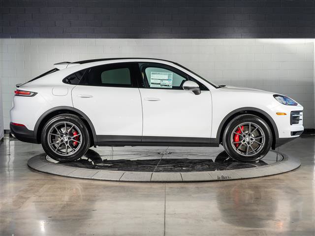 New 2026 Porsche Cayenne S AWD/4WD image 8