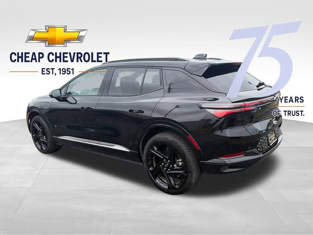 Used 2024 Chevrolet Equinox EV RS FWD image 3