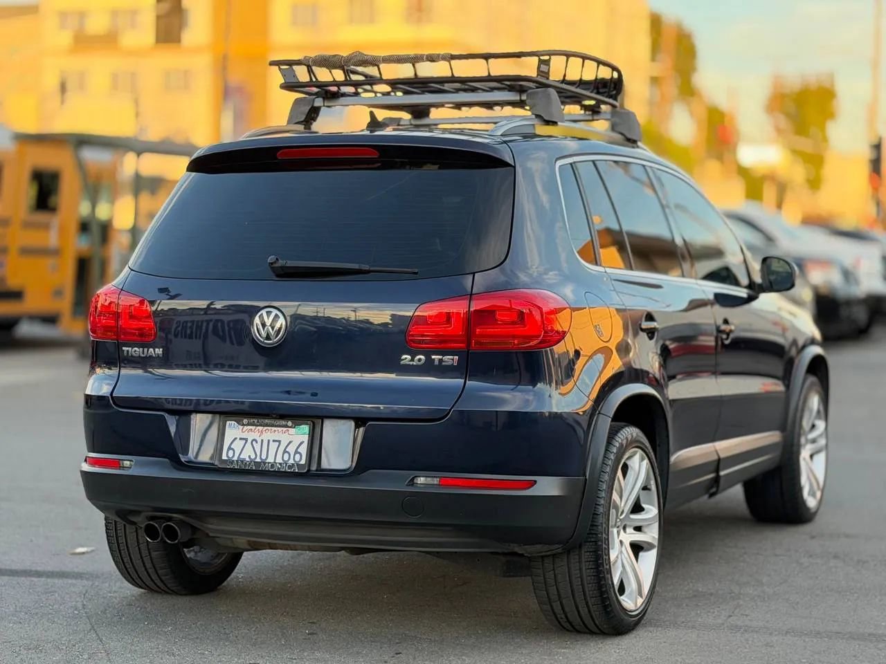Used 2013 Volkswagen Tiguan SEL image 14