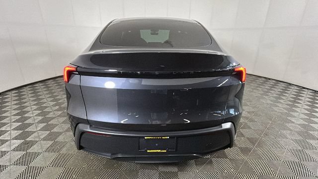 Used 2026 Tesla Model Y 2WD image 3