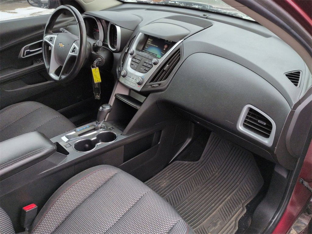 Certified 2017 Chevrolet Equinox LT w/ Convenience Package image 24