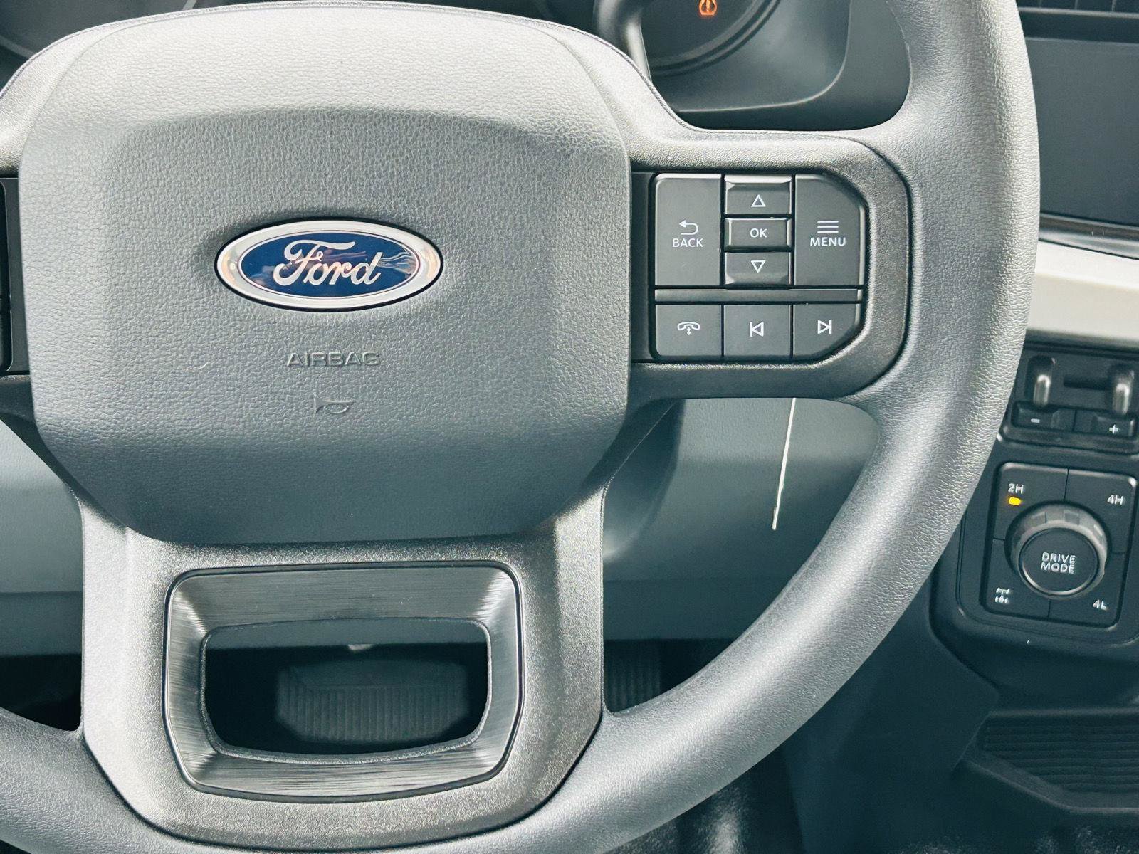 New 2026 Ford F350 XL AWD/4WD image 13