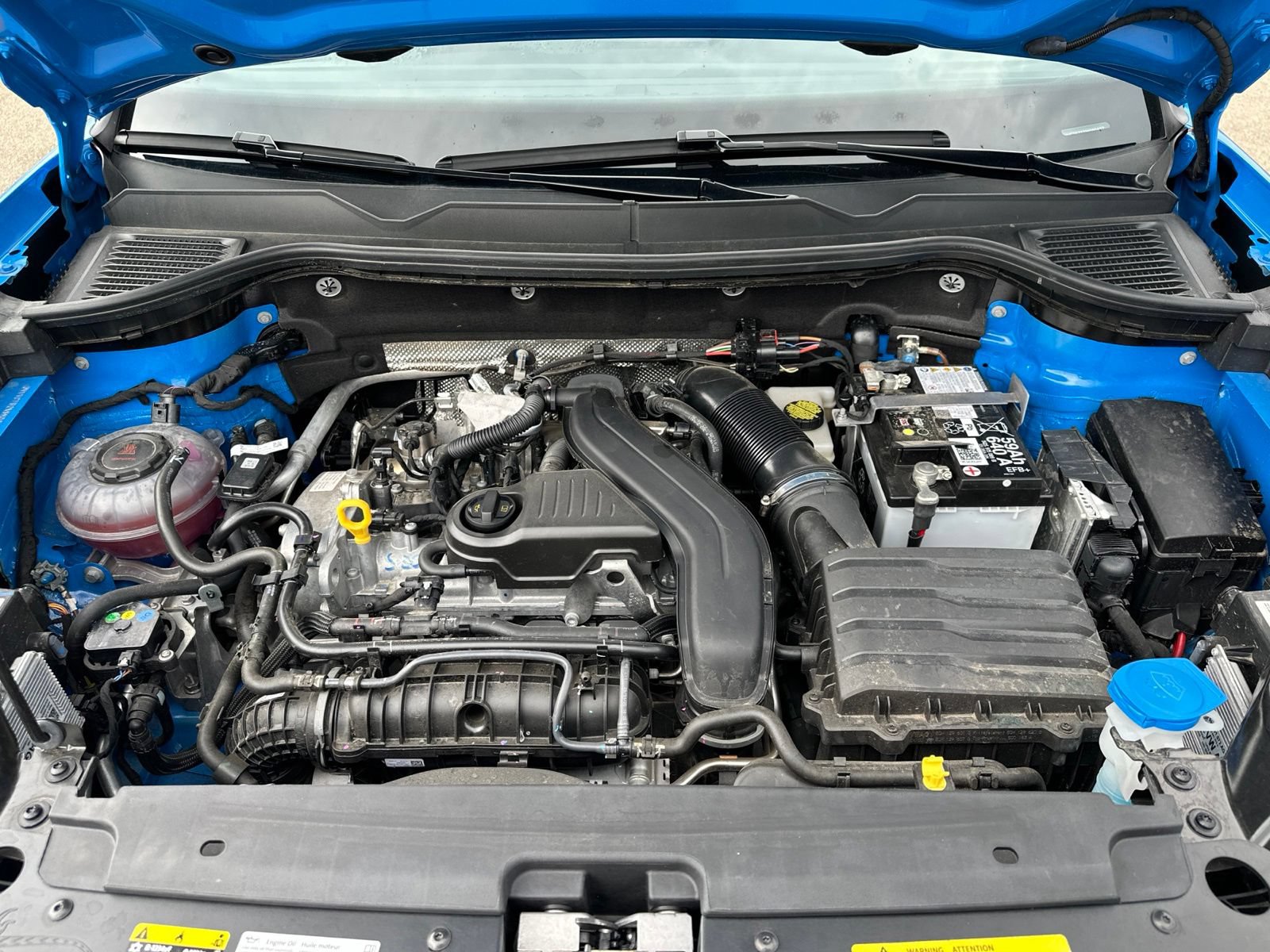 Certified 2025 Volkswagen Taos SE AWD/4WD image 42