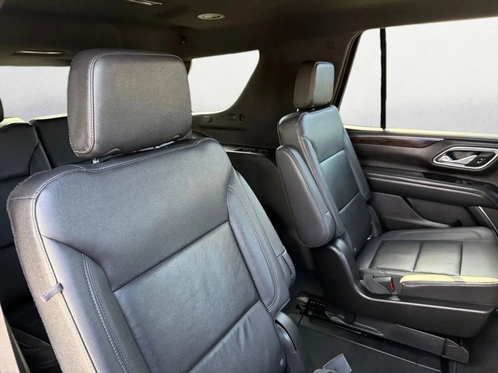 Used 2021 Chevrolet Tahoe Z71 image 30