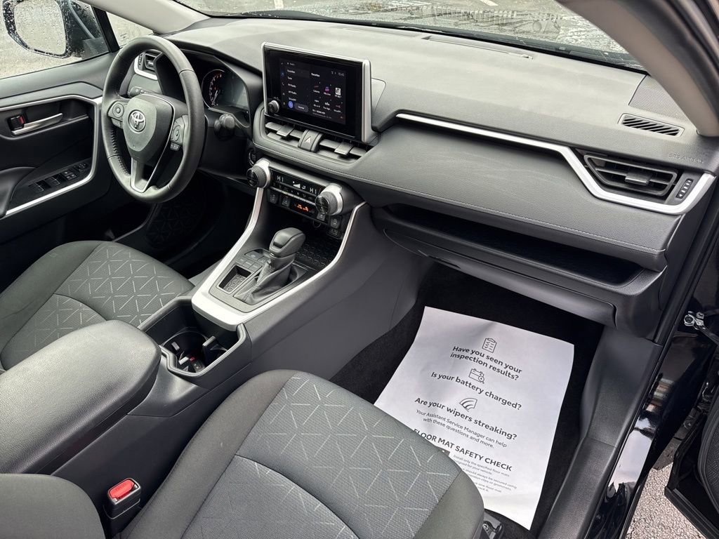 Certified 2025 Toyota RAV4 XLE image 25