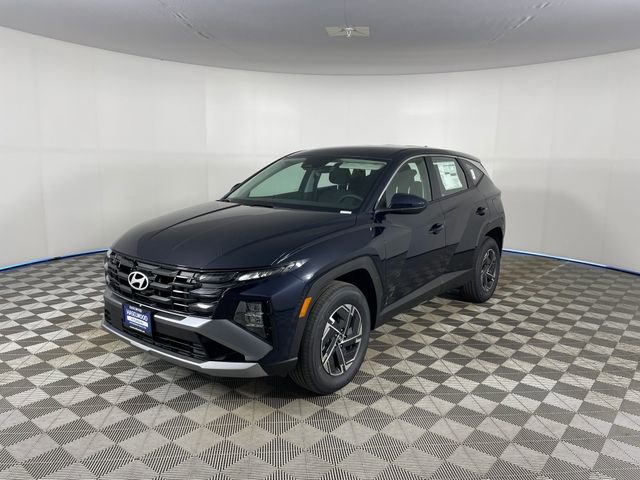 New 2026 Hyundai Tucson Blue SE w/ Tow & Go Package AWD/4WD image 1