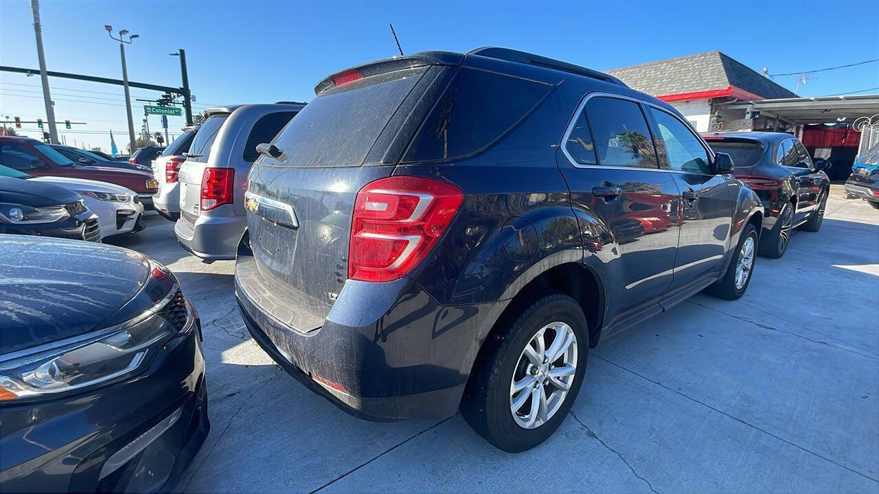 Used 2017 Chevrolet Equinox LT w/ Convenience Package AWD/4WD image 3