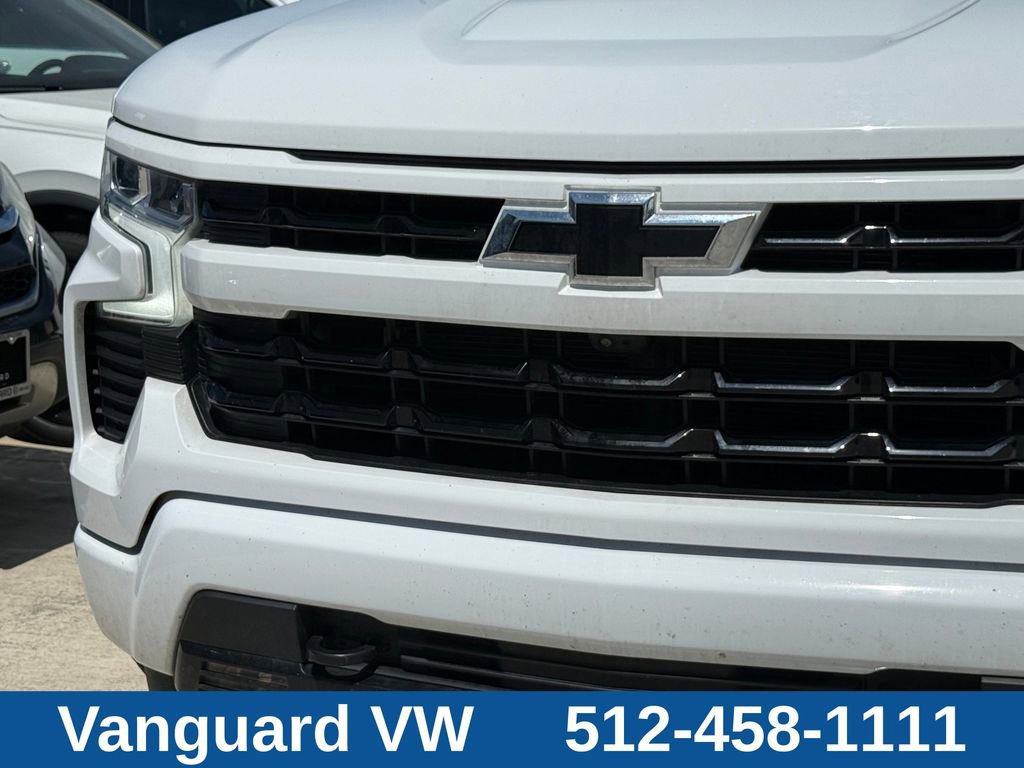 Used 2022 Chevrolet Silverado 1500 RST AWD/4WD image 4