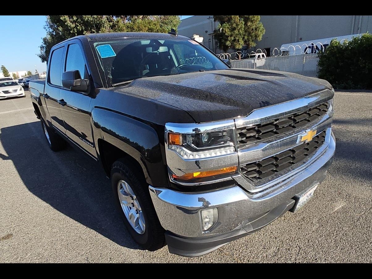 Used 2018 Chevrolet Silverado 1500 LT w/ All Star Edition RWD image 8