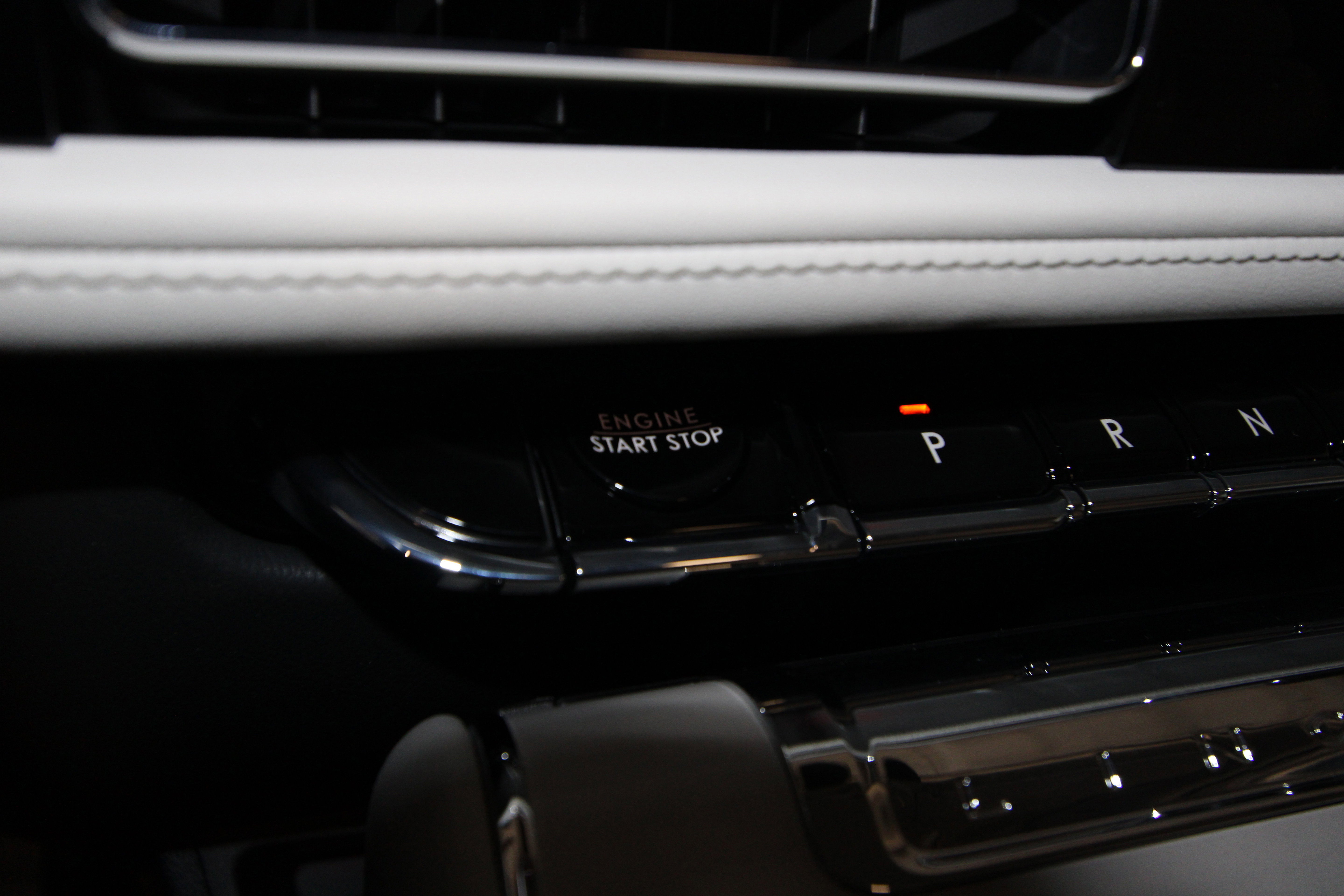New 2026 Lincoln Aviator Reserve image 13