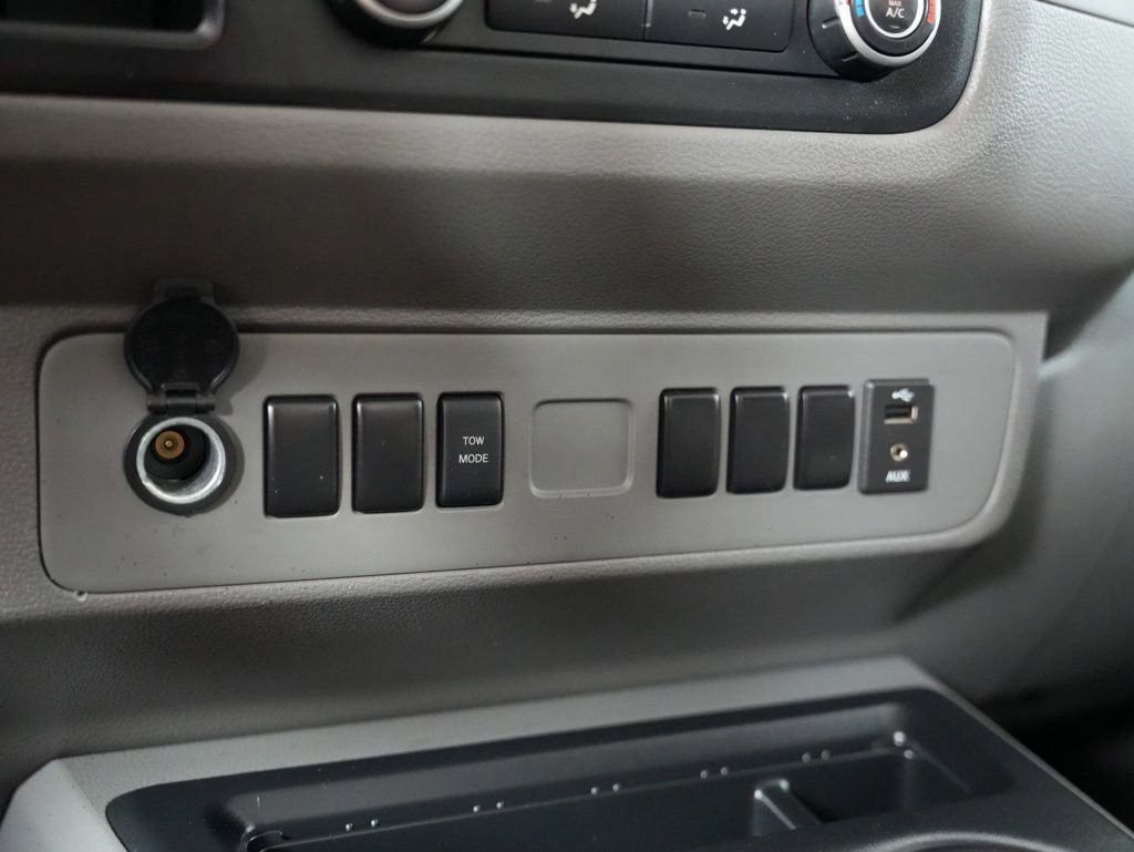 Used 2019 Nissan NV 3500 S RWD image 21