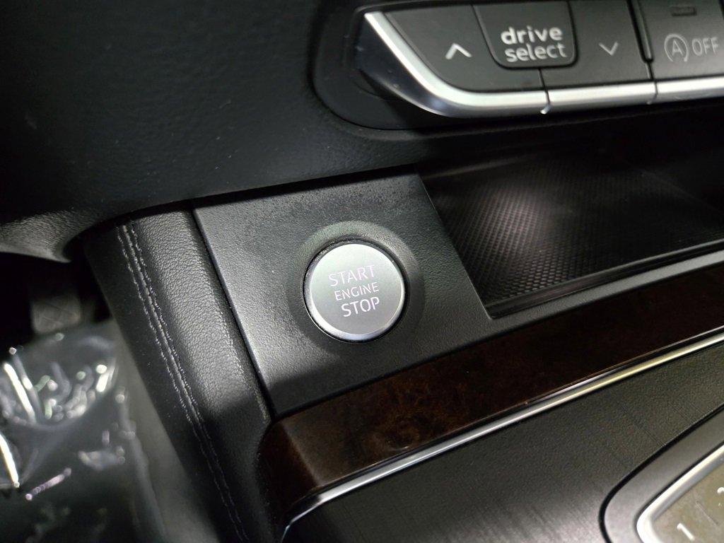 Used 2019 Audi Q5 2.0T Premium Plus image 18