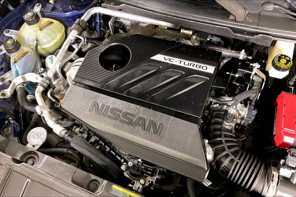 Used 2025 Nissan Rogue Platinum w/ Platinum Premium Package image 43