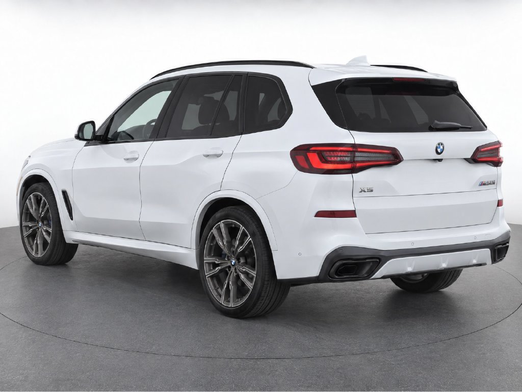 Used 2022 BMW X5 M50i w/ Executive Package AWD/4WD image 6