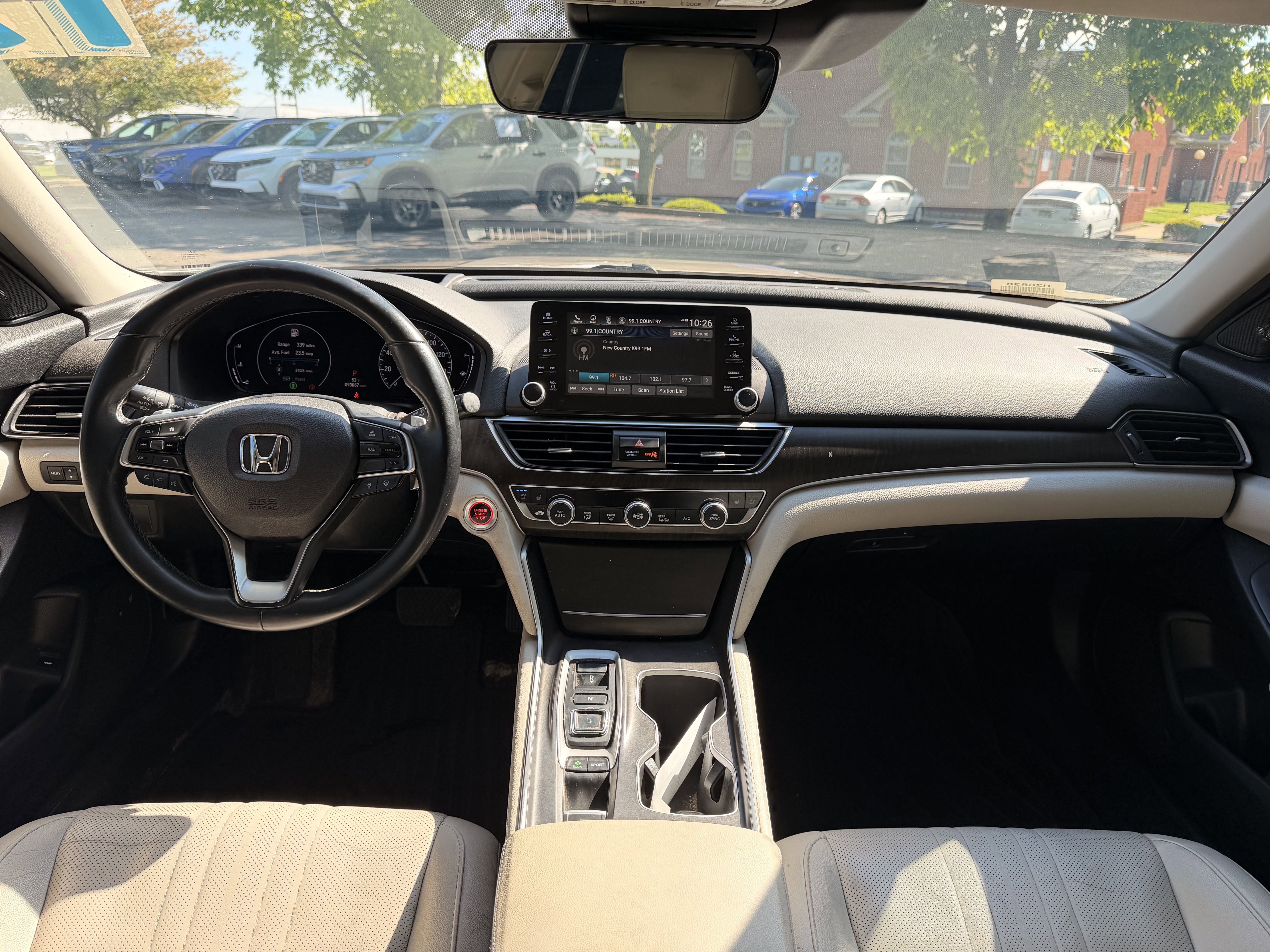 Used 2019 Honda Accord Touring image 16