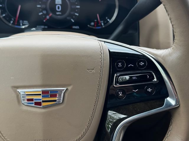 Used 2020 Cadillac Escalade Platinum RWD image 28