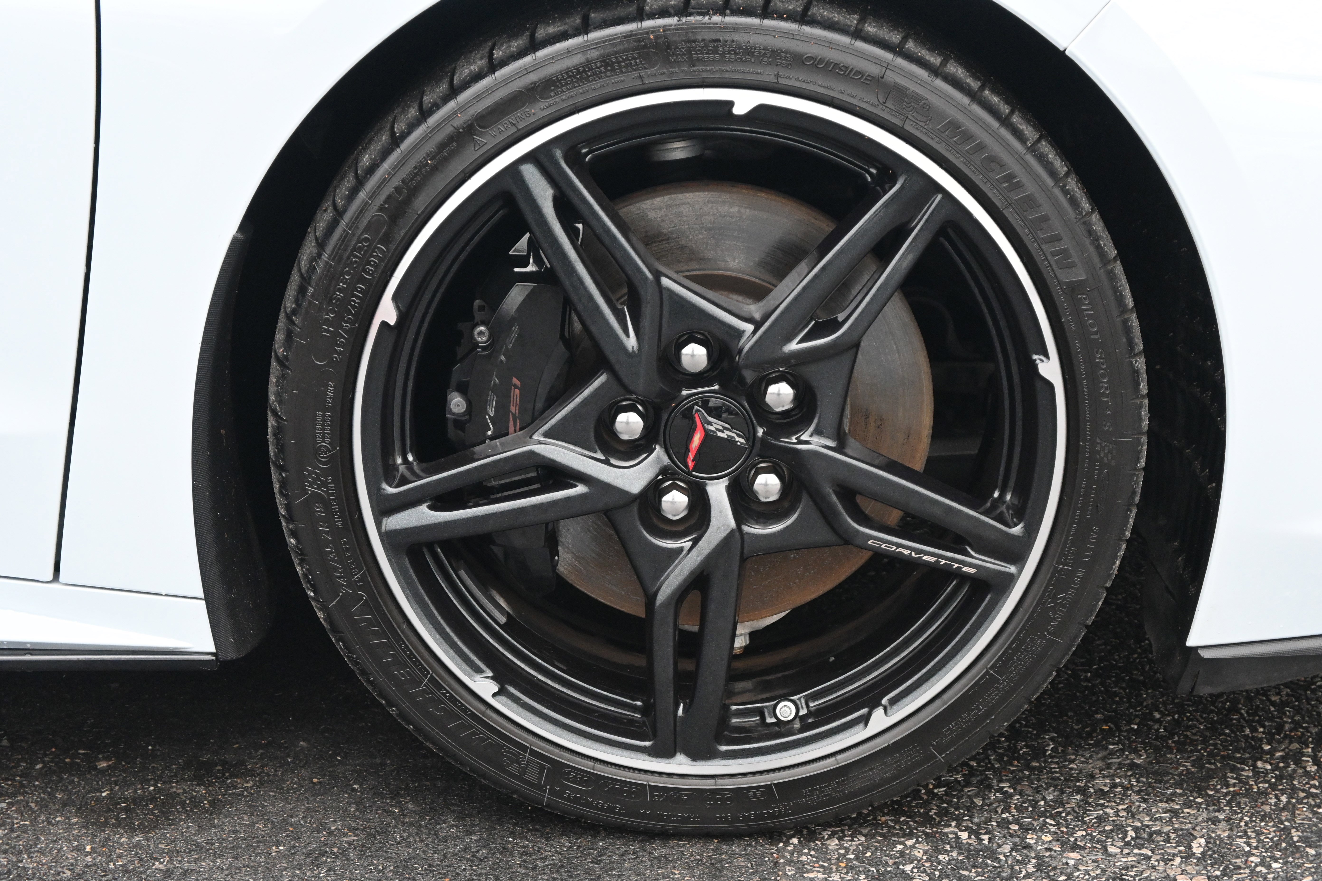 Used 2021 Chevrolet Corvette Stingray Premium Conv w/ Z51 Performance Package image 15