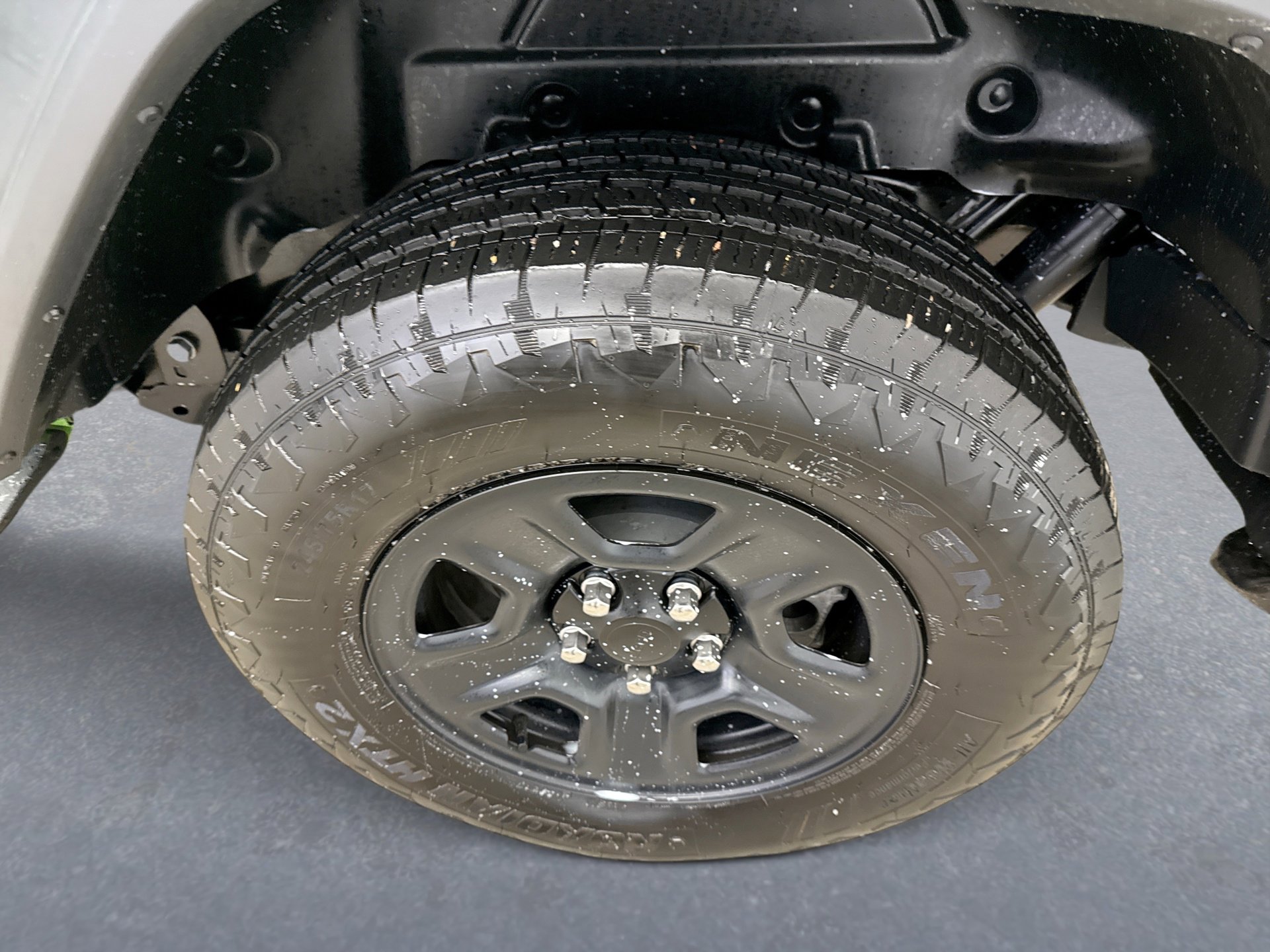 Used 2025 Jeep Wrangler Sport image 20