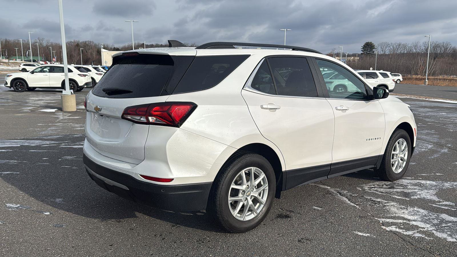 Used 2022 Chevrolet Equinox LT image 5