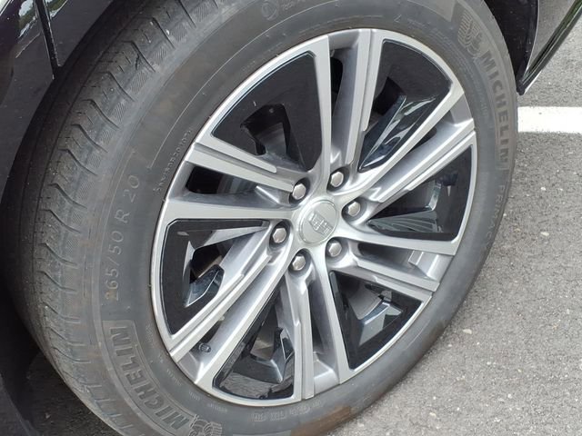 Certified 2024 Cadillac Lyriq Luxury AWD/4WD image 9
