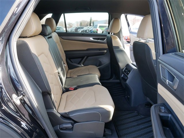 Certified 2024 Volkswagen Atlas Cross Sport SE image 18