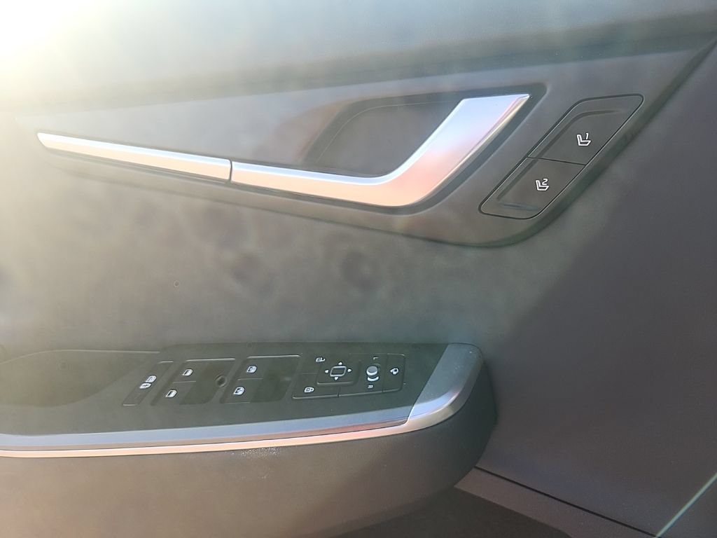 Certified 2024 Kia EV6 Light RWD image 26