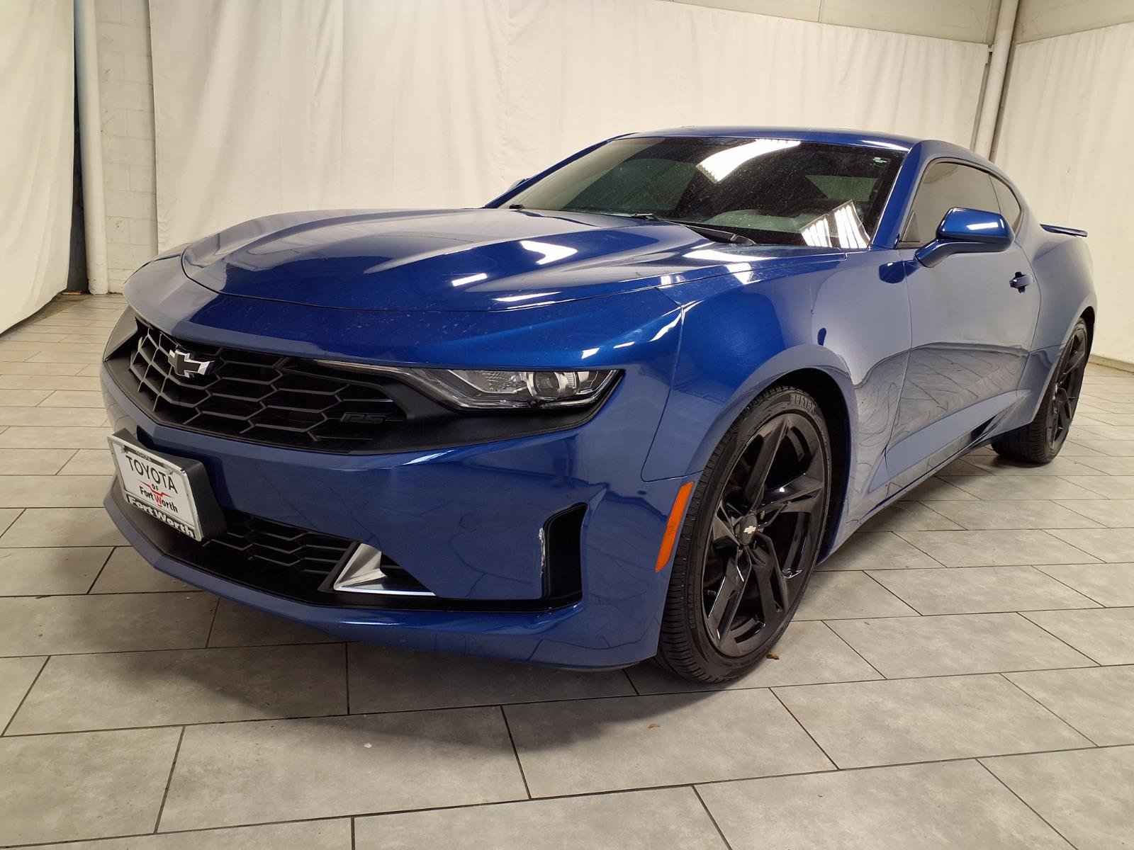 Used 2019 Chevrolet Camaro LT w/ RS Package RWD image 3