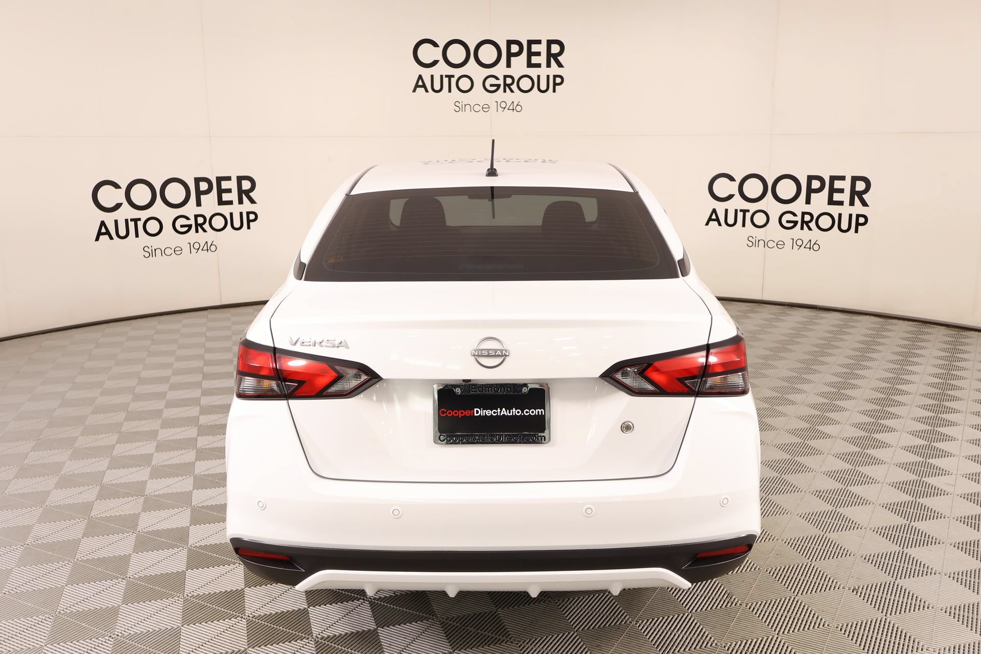 Used 2024 Nissan Versa S w/ S Plus Package FWD image 20