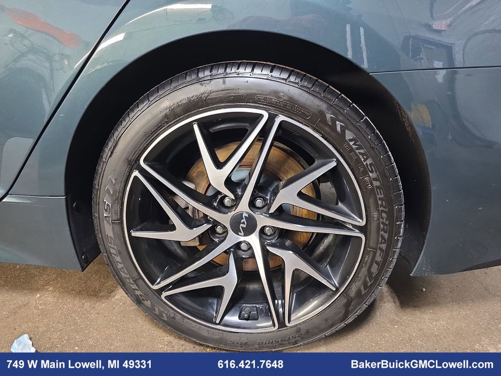 Used 2022 Kia Stinger GT-Line w/ Sun & Sound Package image 34