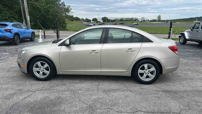 Used 2016 Chevrolet Cruze LT FWD image 5