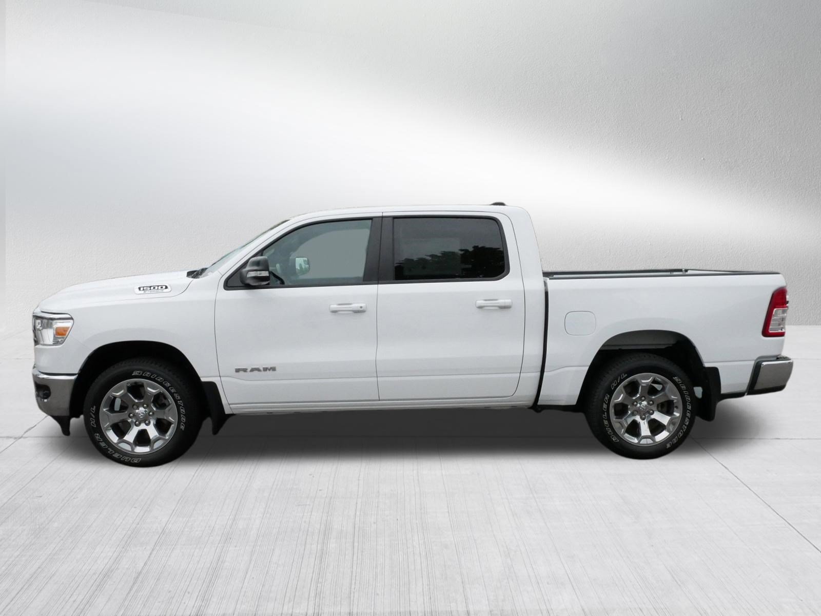 Used 2022 RAM 1500 Big Horn AWD/4WD image 4
