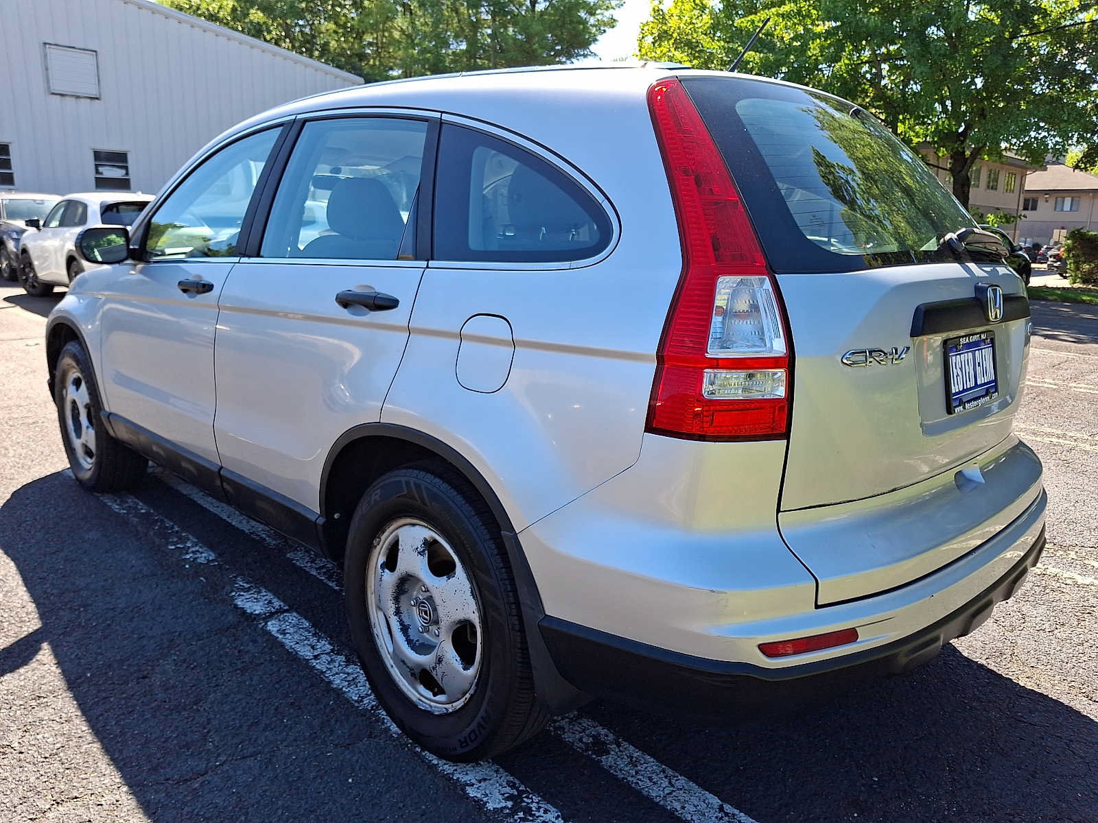 Used 2011 Honda CR-V LX image 4