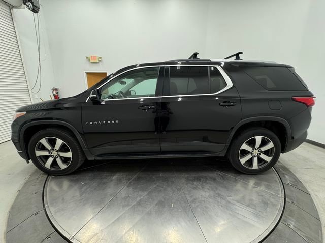 Used 2018 Chevrolet Traverse LT w/ LPO, 'HIT The Road' Package image 14