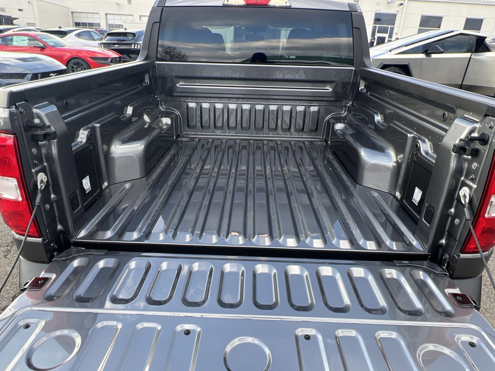 New 2026 Ford Maverick XL image 24