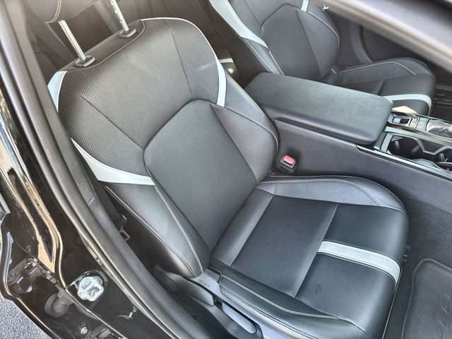 Used 2025 Toyota Camry SE w/ Convenience Package image 32