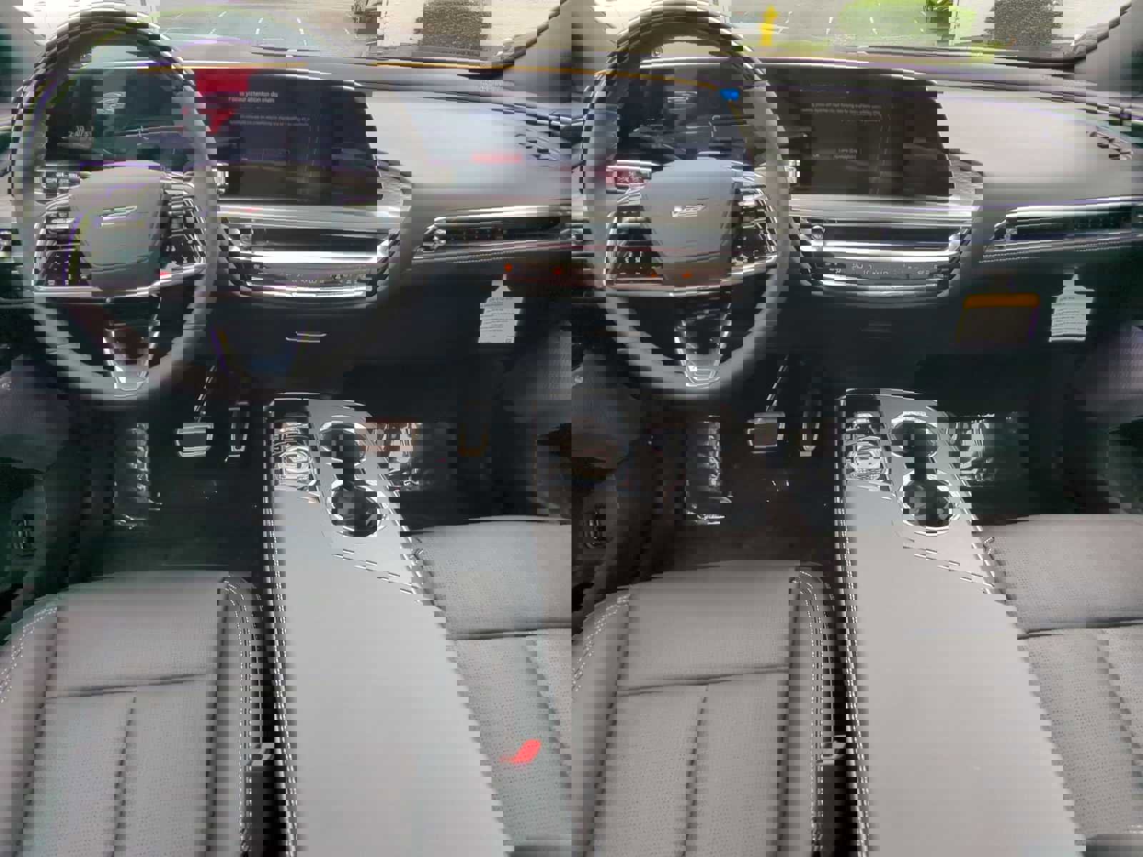 New 2026 Cadillac Lyriq V image 13