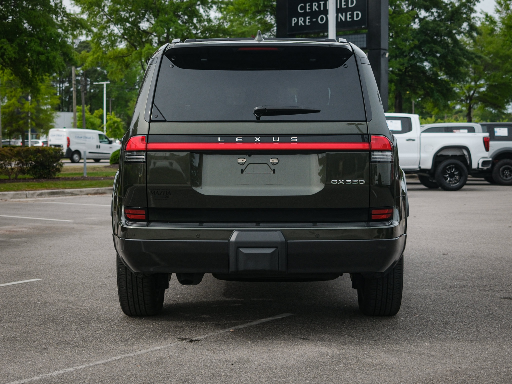 Used 2025 Lexus GX 550 w/ Cold Area Package AWD/4WD image 9
