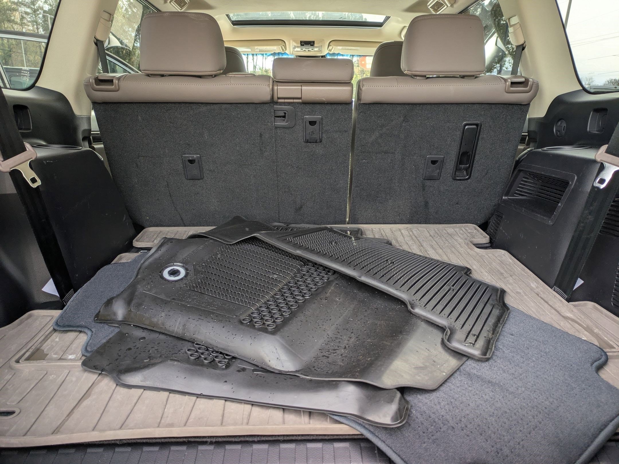 Used 2021 Lexus GX 460 Premium w/ Premium Package image 24