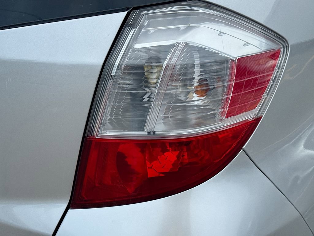 Used 2013 Honda Fit image 28