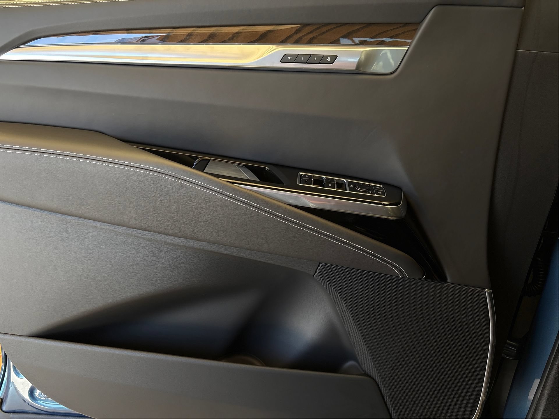 New 2026 Cadillac Escalade Platinum Sport AWD/4WD image 20