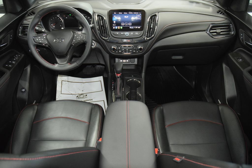 Used 2024 Chevrolet Equinox RS w/ RS Leather Package image 31