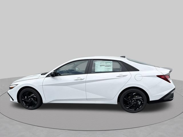 New 2026 Hyundai Elantra SEL Sport FWD image 15
