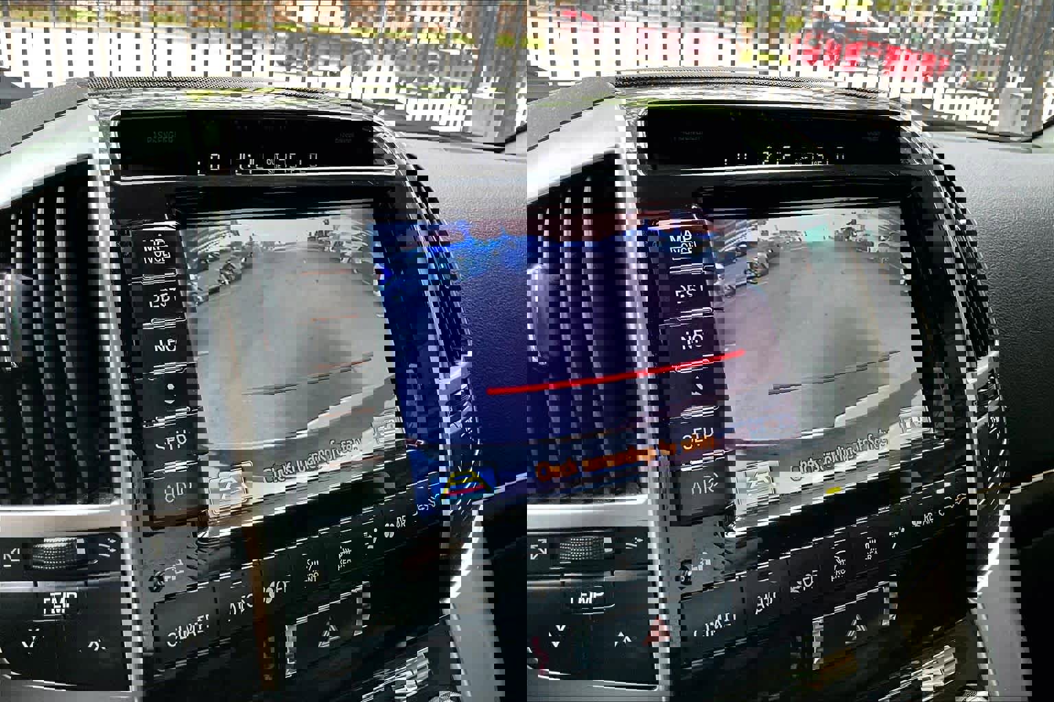 Used 2015 Toyota Land Cruiser AWD/4WD image 26