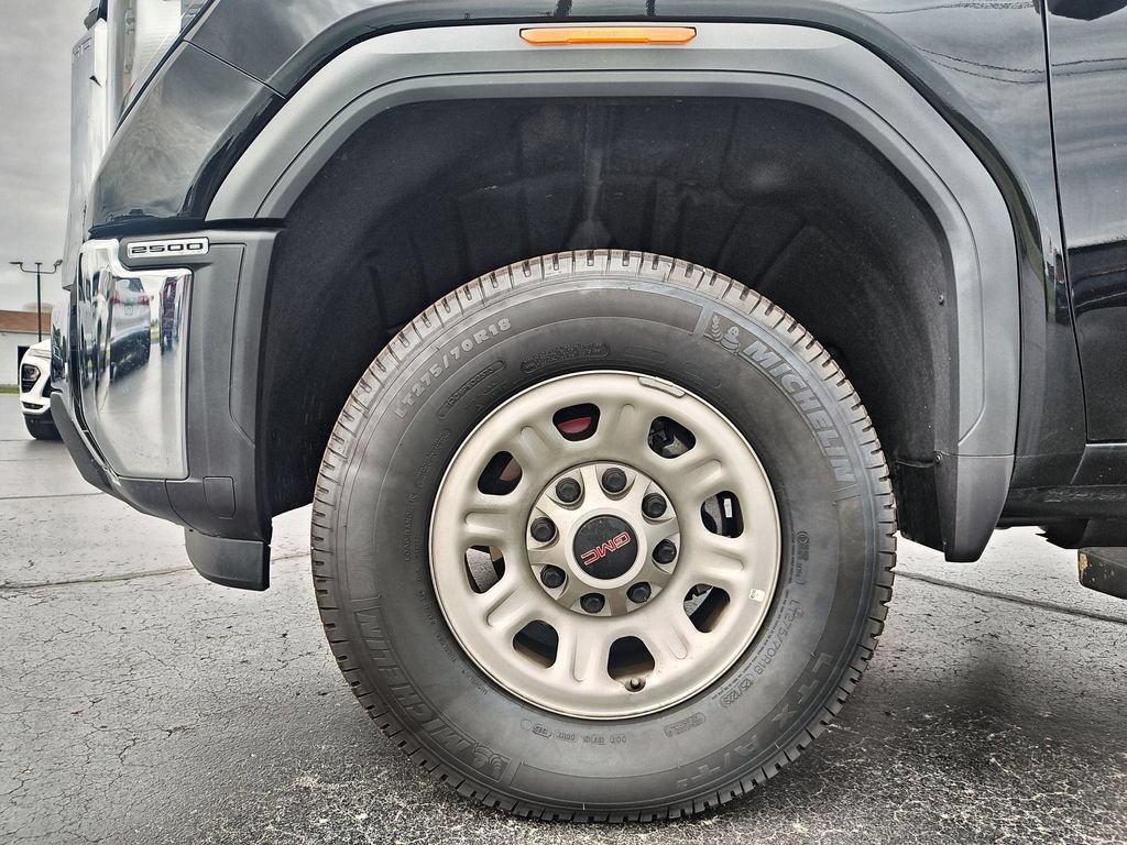 Used 2025 GMC Sierra 2500 Pro w/ 1SA Pro Safety Plus Package AWD/4WD image 10