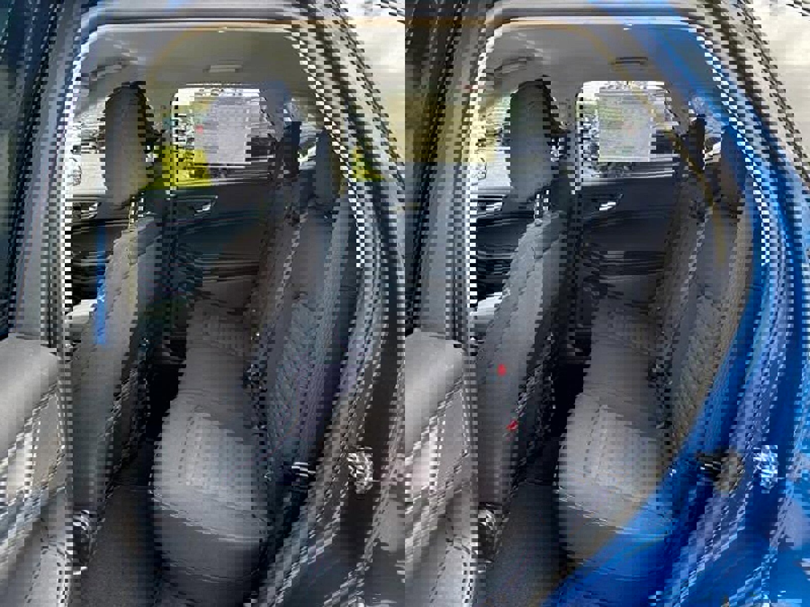 New 2024 Ford Edge SE image 10