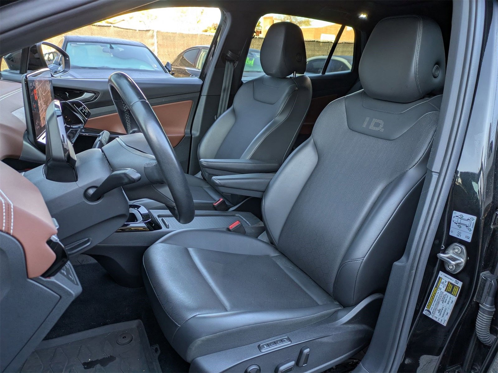 Used 2021 Volkswagen ID.4 Pro S w/ ID.4 Protection Package (IPT) image 29