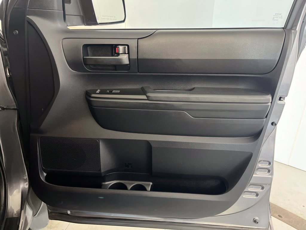 Used 2014 Toyota Tundra SR RWD image 28